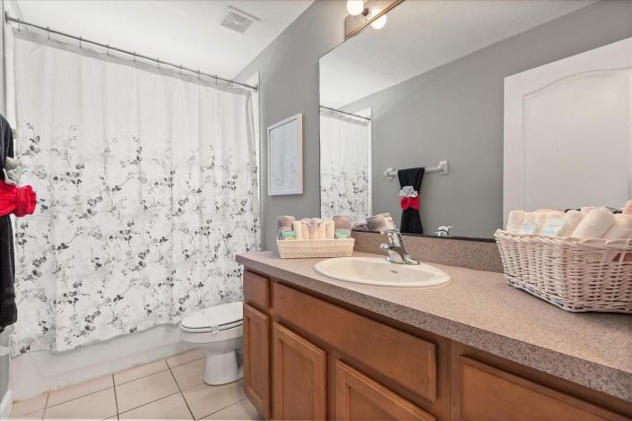 Image No.24-4 Bed Villa / Detached for sale