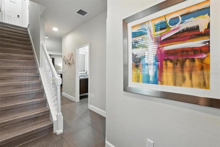 Image No.9-3 Bed Townhouse for sale