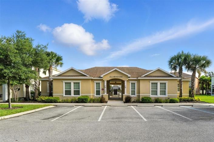 Image No.31-3 Bed Townhouse for sale