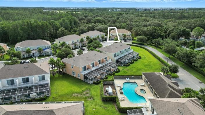 Image No.33-3 Bed Townhouse for sale