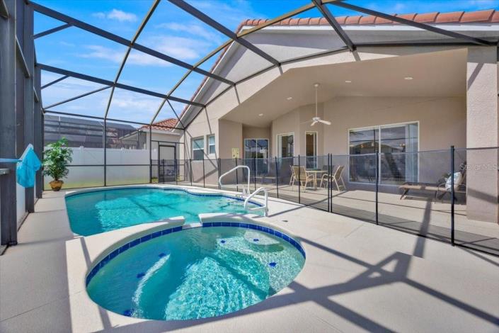 Image No.3-4 Bed Villa / Detached for sale