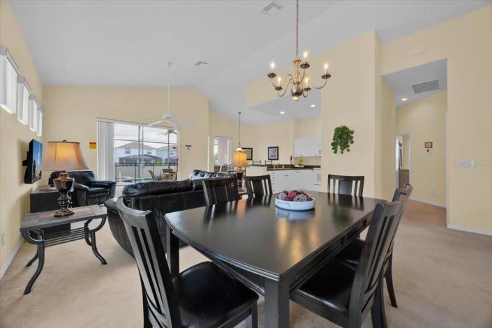 Image No.16-4 Bed Villa / Detached for sale