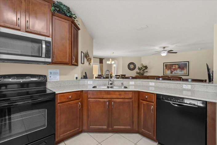 Image No.12-5 Bed Villa / Detached for sale