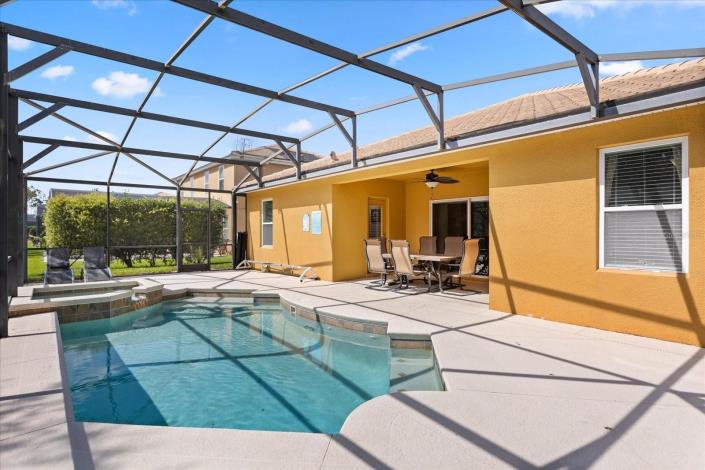 Image No.5-5 Bed Villa / Detached for sale