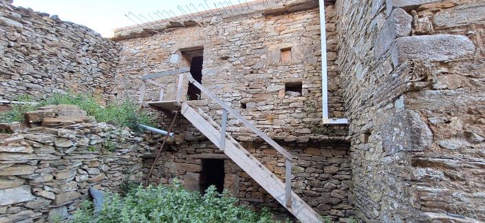 Image No.7-5 Bed Country House for sale