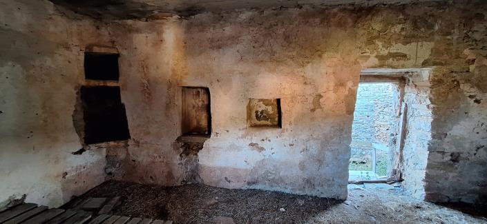 Image No.17-5 Bed Country House for sale