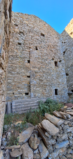 Image No.24-5 Bed Country House for sale