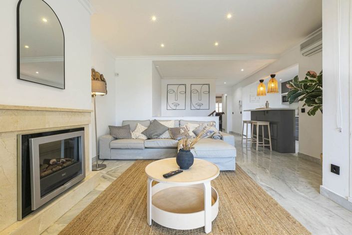 Image No.1-2 Bed Apartment for sale