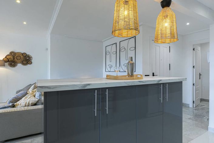 Image No.22-2 Bed Apartment for sale