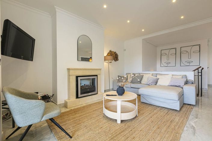 Image No.44-2 Bed Apartment for sale