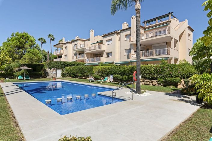 Image No.1-3 Bed Apartment for sale