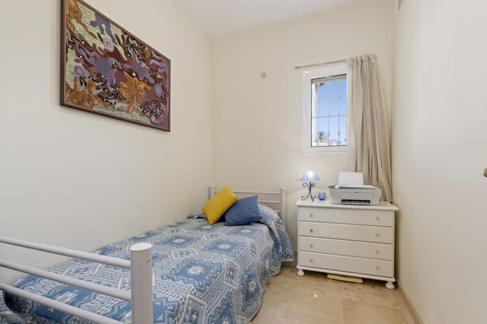 Image No.40-3 Bed Apartment for sale