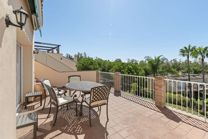 Image No.9-3 Bed Apartment for sale