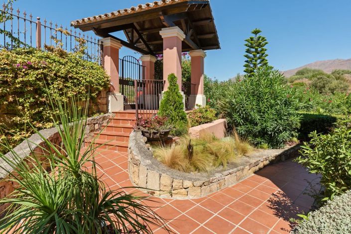 Image No.27-3 Bed House for sale