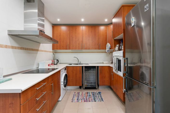 Image No.43-3 Bed House for sale