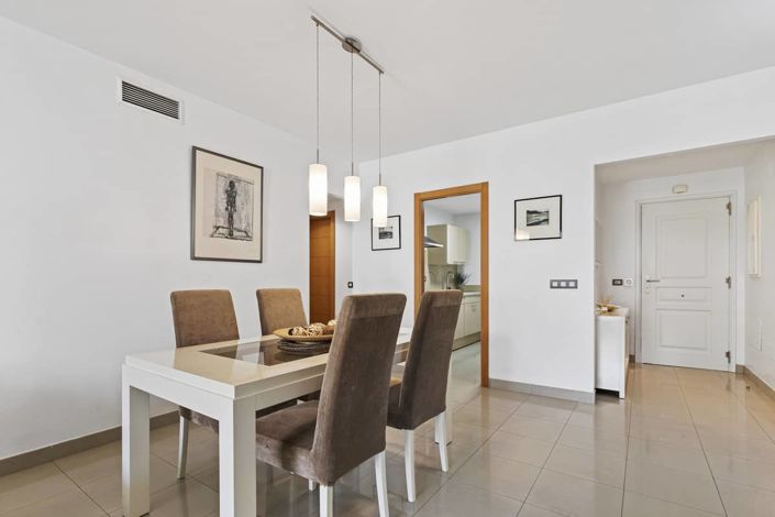 Image No.10-2 Bed Apartment for sale