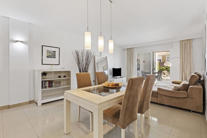 Image No.51-2 Bed Apartment for sale