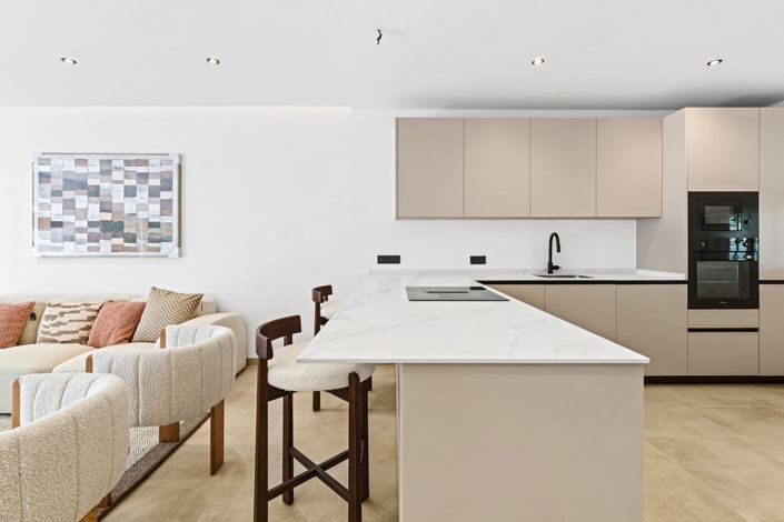 Image No.9-3 Bed Apartment for sale