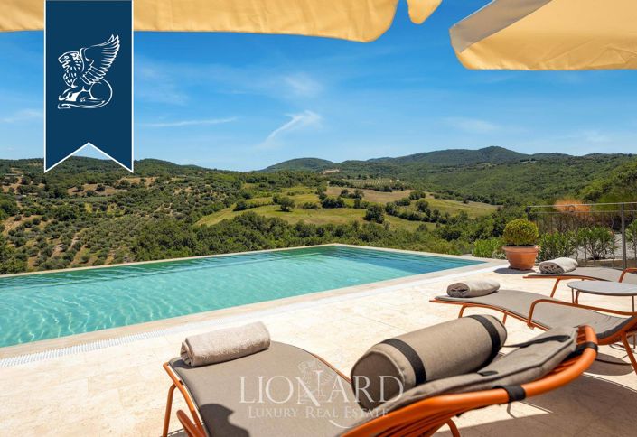 Image No.4-7 Bed Villa for sale