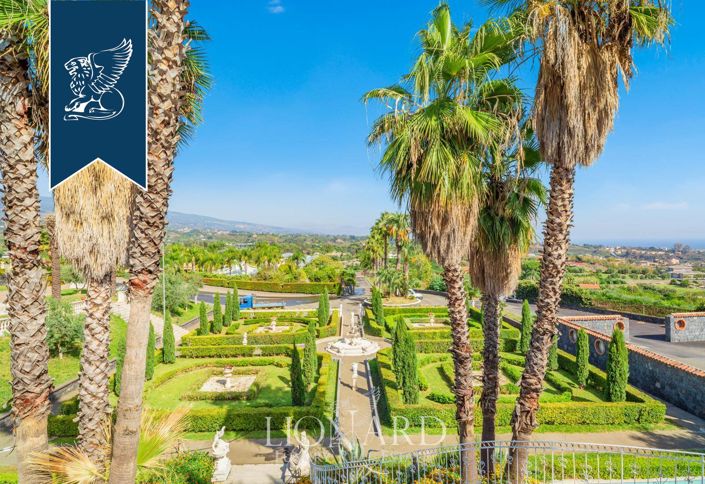 Image No.14-7 Bed Villa for sale