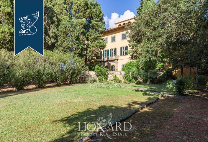 Image No.14-8 Bed Villa for sale