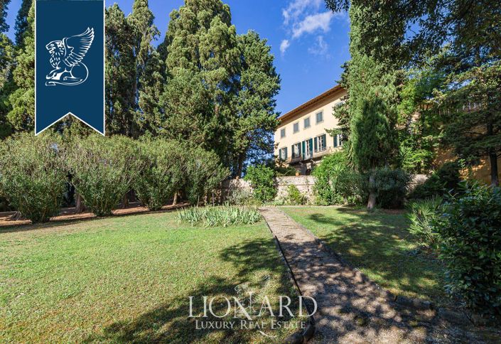 Image No.15-8 Bed Villa for sale