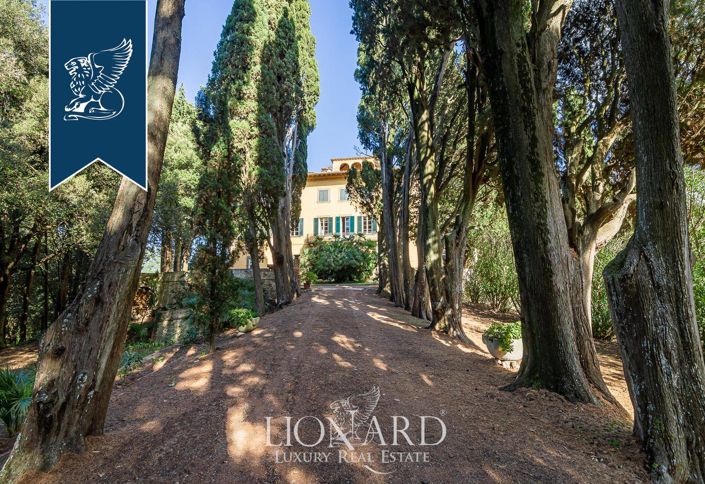 Image No.18-8 Bed Villa for sale