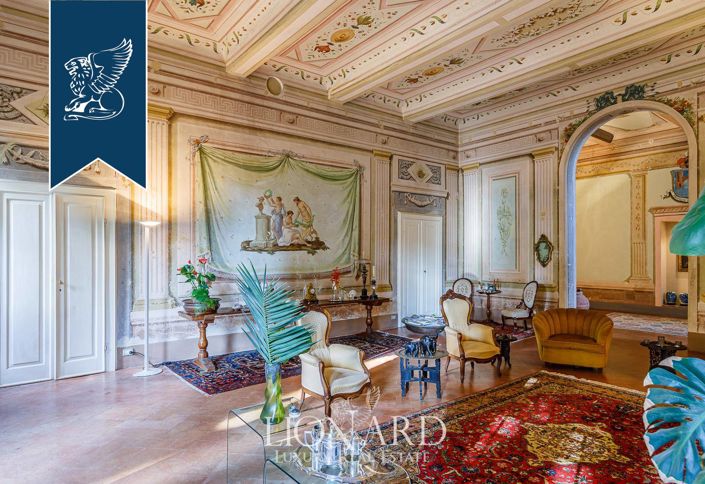 Image No.27-8 Bed Villa for sale