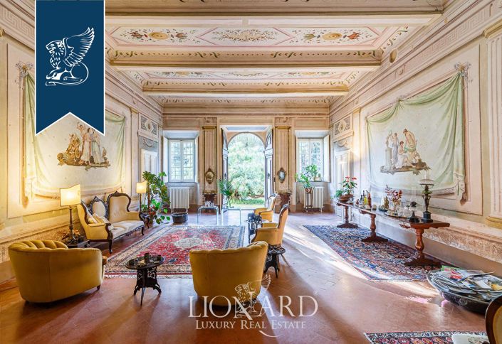 Image No.29-8 Bed Villa for sale