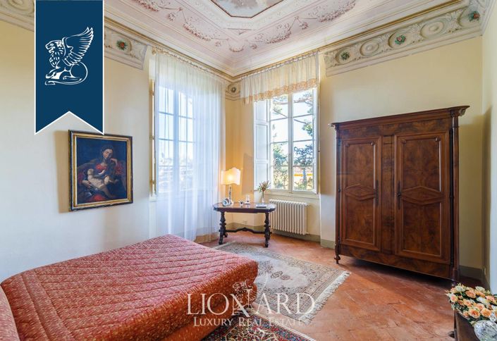 Image No.45-8 Bed Villa for sale