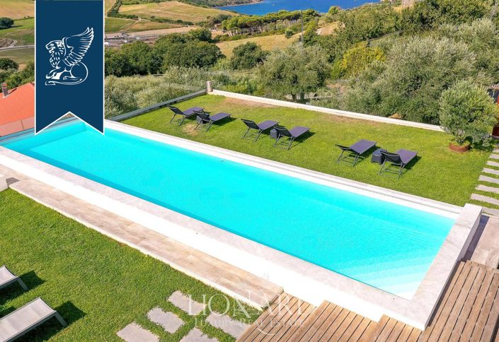 Image No.6-10 Bed Hotel for sale