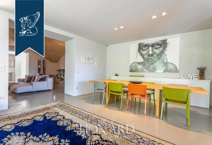 Image No.40-4 Bed Villa for sale