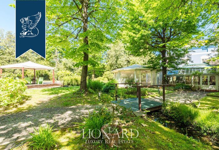 Image No.6-10 Bed Hotel for sale