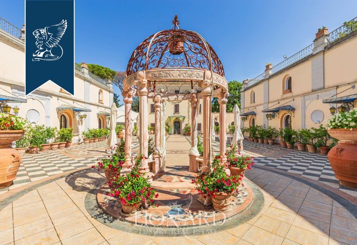 Image No.15-9 Bed Villa for sale