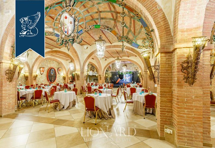 Image No.32-9 Bed Villa for sale