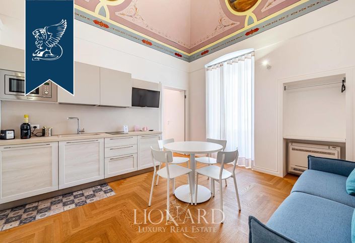 Image No.9-15 Bed Property for sale