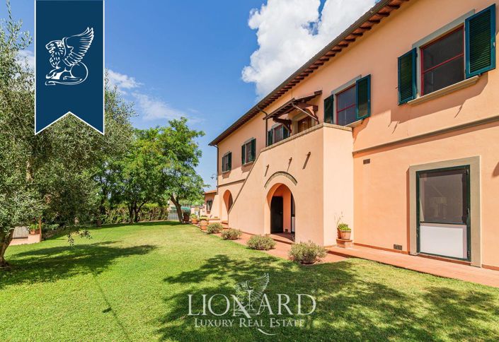 Image No.12-18 Bed Farmhouse for sale