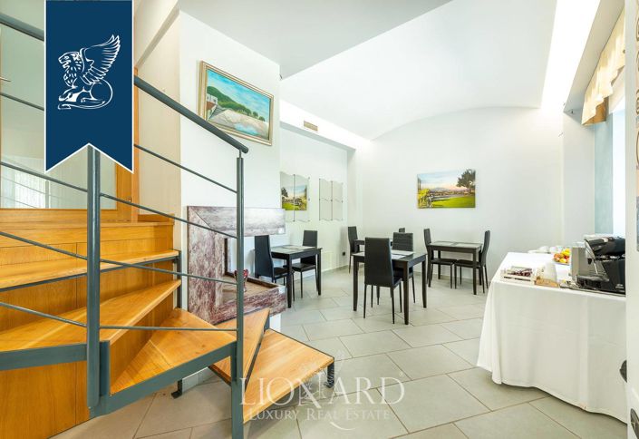 Image No.40-4 Bed Villa for sale