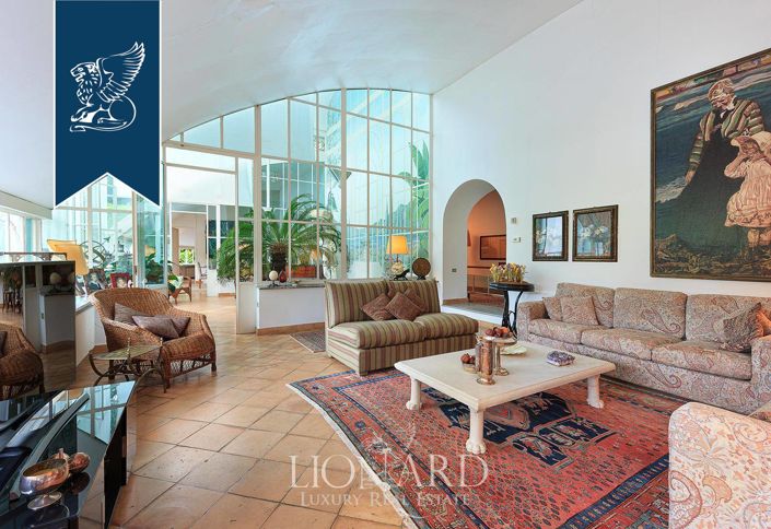 Image No.14-4 Bed Villa for sale