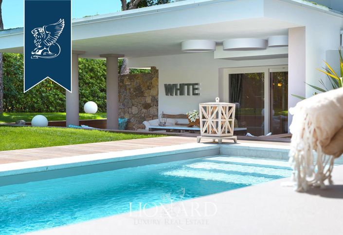 Image No.11-5 Bed Villa for sale