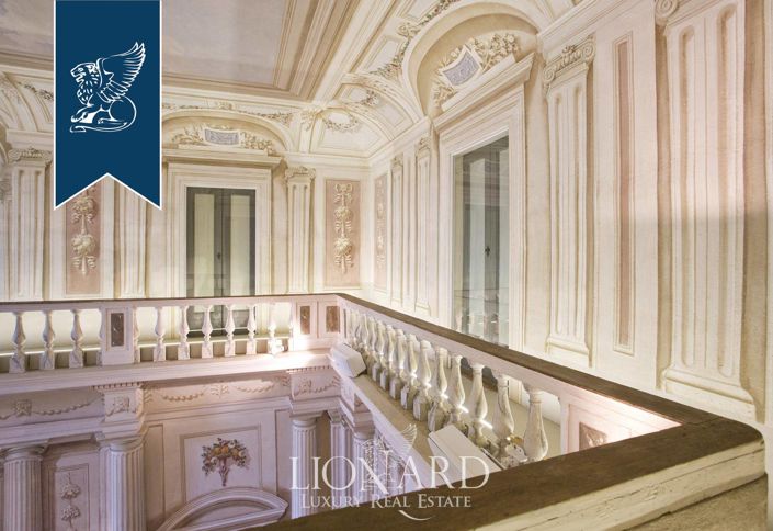 Image No.29-6 Bed Villa for sale