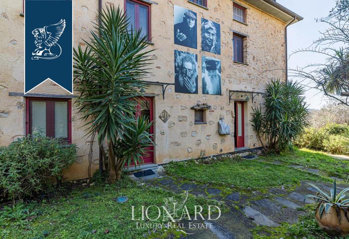 Image No.16-7 Bed Villa for sale