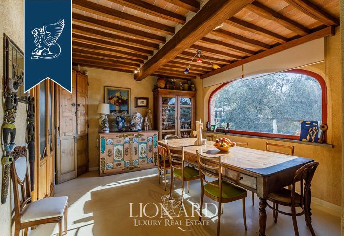 Image No.25-7 Bed Villa for sale