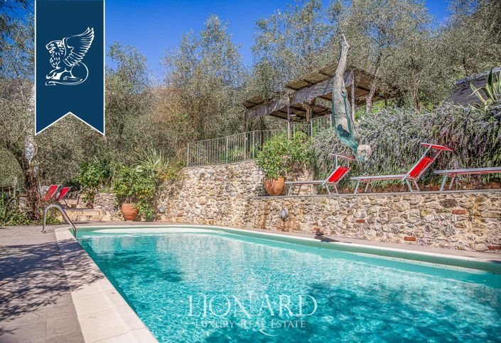 Image No.7-7 Bed Villa for sale