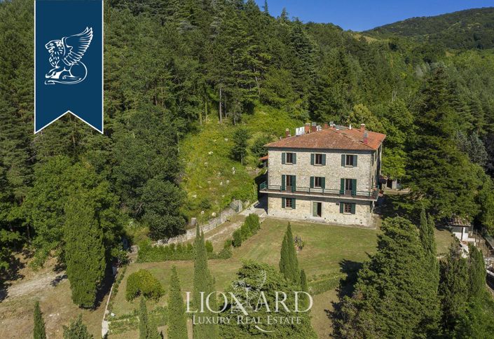 Image No.11-10 Bed Farmhouse for sale