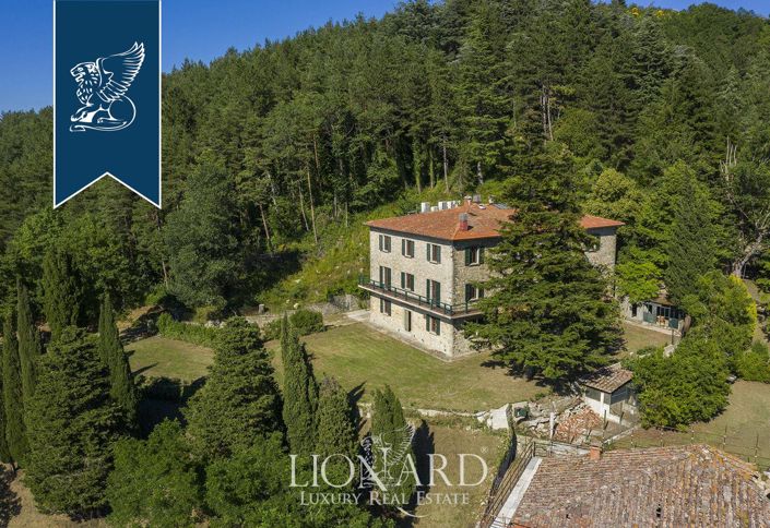 Image No.12-10 Bed Farmhouse for sale