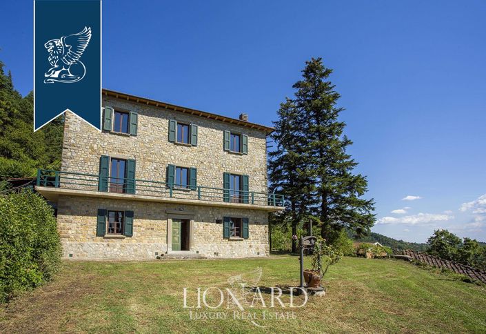 Image No.15-10 Bed Farmhouse for sale