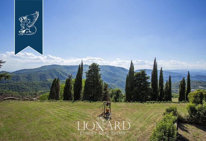 Image No.18-10 Bed Farmhouse for sale