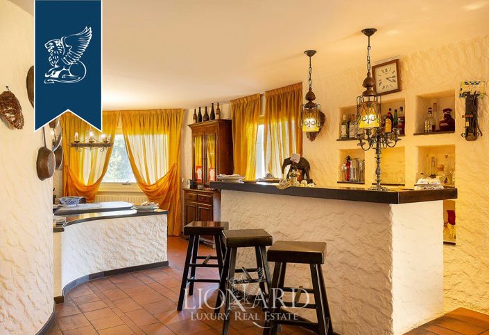 Image No.38-5 Bed Villa for sale