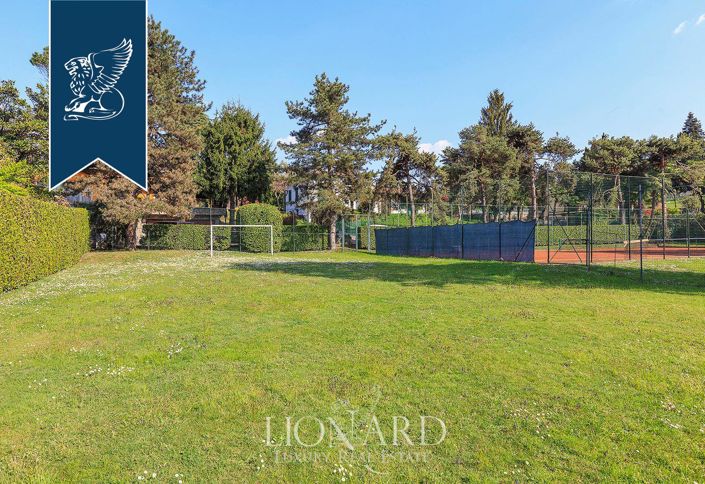 Image No.43-5 Bed Villa for sale